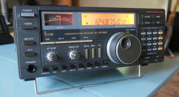 Icom R7100  receiver (25-2000 MHz). Zie adv. beschikbaar voor biedingen