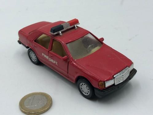 Brandweer Mercedes 300 E W124., Hobby en Vrije tijd, Modelauto's | 1:43, Gebruikt, Auto, Overige merken, Ophalen of Verzenden
