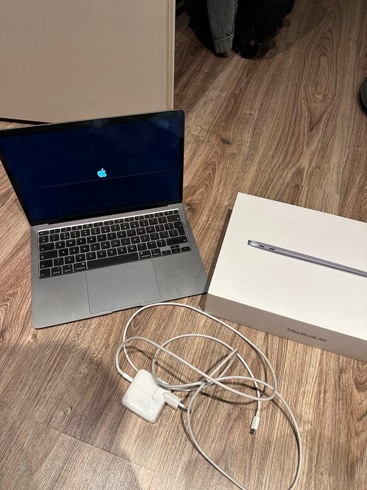 MacBook air 2020, Computers en Software, Apple Macbooks, Gebruikt, MacBook, 13 inch, 2 tot 3 Ghz, 512 GB, 8 GB, Qwerty, Ophalen of Verzenden