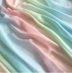 Regenboog chiffon stof 5 meter, Hobby en Vrije tijd, Stoffen en Lappen, Overige kleuren, 120 cm of meer, Ophalen of Verzenden