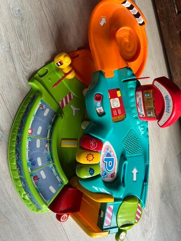 Toet toet baan beschikbaar voor biedingen