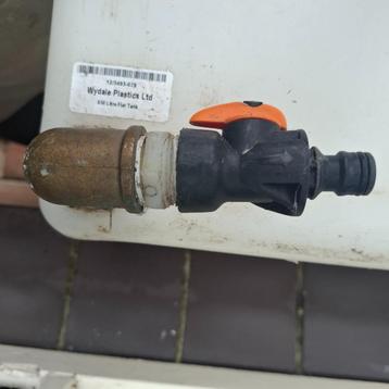 650 liter watertank beschikbaar voor biedingen