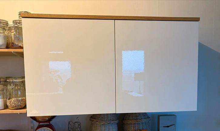 IKEA Besta kast hoogglans wit met glazen deuren, Huis en Inrichting, Kasten | Buffetkasten, Zo goed als nieuw, Minder dan 100 cm