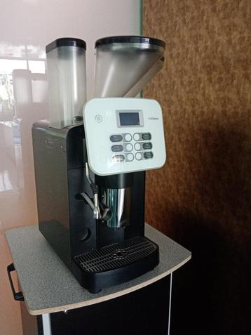 Te koop 2x Schearer professionele koffiemachines.  beschikbaar voor biedingen