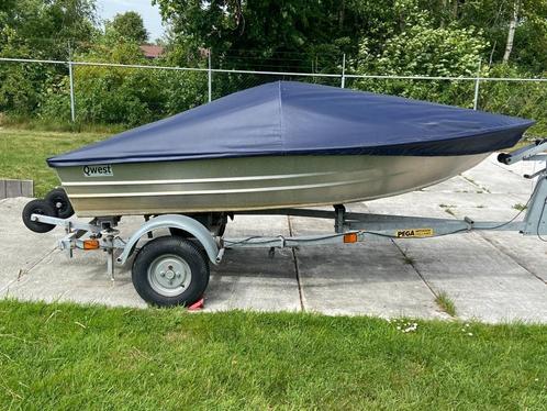 Komend weekend al lekker varen ?, Watersport en Boten, Vis- en Consoleboten, Zo goed als nieuw, Tot 10 pk, 3 tot 6 meter, Benzine