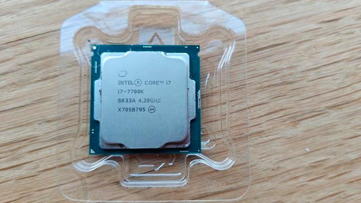 Intel Core i7-7700K Processor - Goede Staat, Computers en Software, Processors, Gebruikt, 4-core, 4 Ghz of meer, Ophalen of Verzenden
