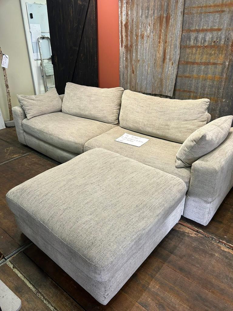 Bank met hocker, Ophalen, 250 tot 300 cm, 75 tot 100 cm, Zo goed als nieuw