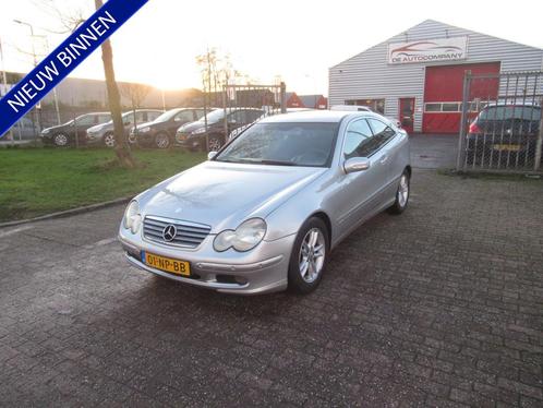 Mercedes-Benz C-Klasse Sportcoupé 180 K. (bj 2004), Auto's, Mercedes-Benz, Bedrijf, Te koop, C-Klasse, ABS, Airbags, Alarm, Boordcomputer