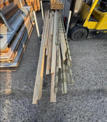 Mastiek Rib & Ventilatielatten beschikbaar voor biedingen