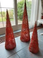 Set van 3 oranje piramides, koningsdag decoratie?, Huis en Inrichting, Woonaccessoires | Overige, Zo goed als nieuw, Ophalen