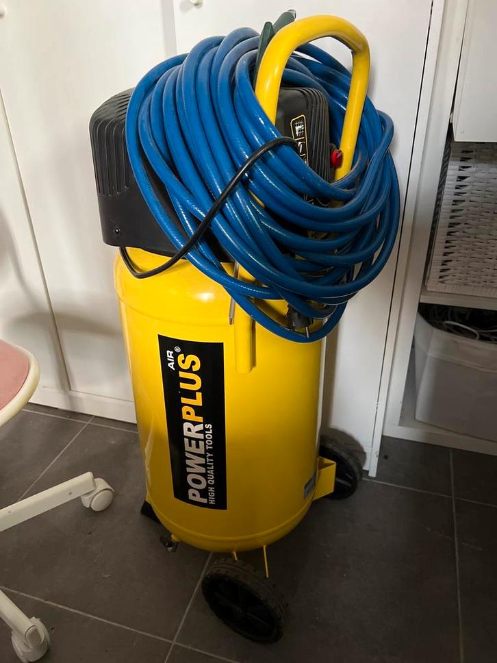 Powerplus Compressor - Mobiel en Krachtig!, Doe-het-zelf en Verbouw, Compressors, Gebruikt, 6 tot 10 bar, 25 tot 100 liter, 200 tot 400 liter/min