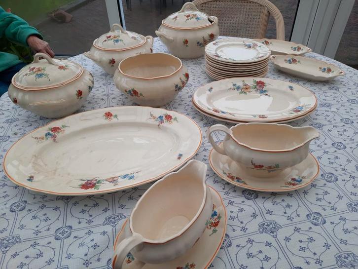 Eetservies Societe Ceramique Maastricht, Antiek en Kunst, Antiek | Servies compleet, Ophalen