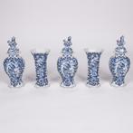 Delfts kaststel 18e eeuw. Pieter van den Briel, Ophalen of Verzenden