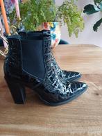 Lina Locchi enkellaarsjes maat 42, Ophalen of Verzenden, Zo goed als nieuw, Zwart