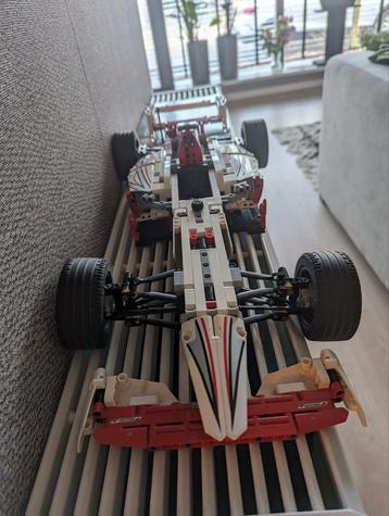 Lego technic 42000 GP Racer beschikbaar voor biedingen