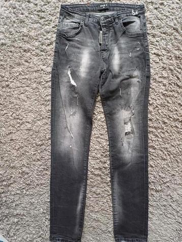 Slimfit jeans van ICON2 maat 31 beschikbaar voor biedingen