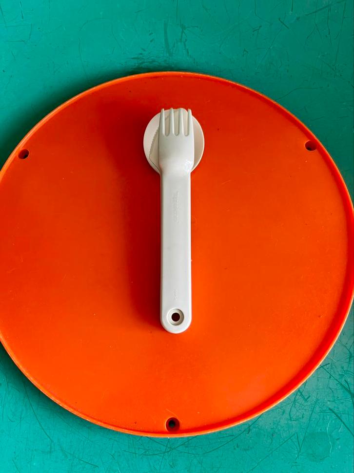 Retro meeneem bestekset camping/hike compact Tupperware, Huis en Inrichting, Keuken | Tupperware, Zo goed als nieuw, Overige typen