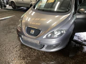 Motorkap koplampen voorbumper koelerpakket Seat Toledo Altea beschikbaar voor biedingen