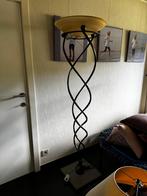 Elegante Staande Lamp met Gedraaid Frame, Ophalen of Verzenden, Gebruikt, Glas, 150 tot 200 cm