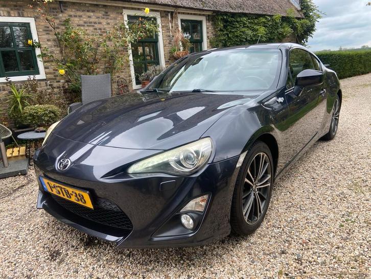 Toyota GT86 sportcar 2.0 D-4s AUT 2014 Grijs, Auto's, Toyota, Particulier, GT86, Benzine, E, Coupé, Automaat, Origineel Nederlands