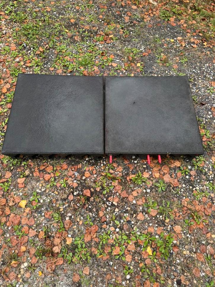 Rubberen tegels 50x50x9 speeltoestel ed ruim 10m2, Tuin en Terras, Tegels en Klinkers, Gebruikt, Overige typen, Rubber, 10 m² of meer
