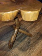 Mooi Houten Bijzettafel / Krukje - Uniek Design, Minder dan 50 cm, Ophalen of Verzenden, Zo goed als nieuw, Overige vormen