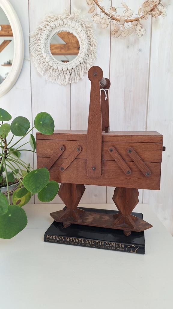 Vintage harmonica kastje, handwerk opbergbox, sewing box, Hobby en Vrije tijd, Naaimachines en Toebehoren, Gebruikt, Toebehoren