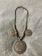 Ethnic Style Necklace with Silver Colour Engraved Hearth, Verzenden, Zo goed als nieuw, Zilver, Overige materialen