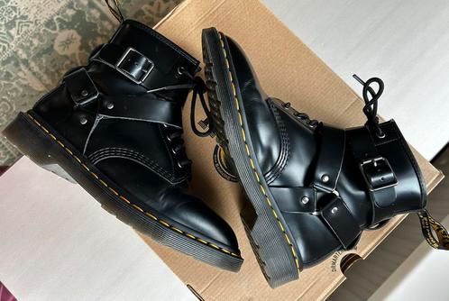 Dr. Martens l type Jaimes Leren Harnas Chelsea Boots, Kleding | Dames, Schoenen, Zo goed als nieuw, Lage of Enkellaarzen, Zwart