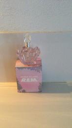 Ariana Grande .R.E.M  Gekregen , niet mijn geurtje. 50 ML., Ophalen of Verzenden, Zo goed als nieuw