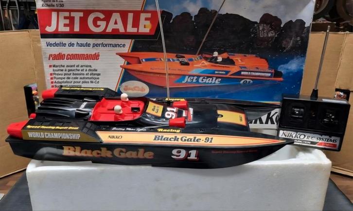 Nikko Black Gale-91 Speedboot - Vintage RC Boot, Hobby en Vrije tijd, Modelbouw | Radiografisch | Overige, Gebruikt, Ophalen of Verzenden