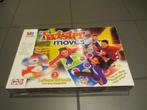 Spel Twister Moves, Hobby en Vrije tijd, Gezelschapsspellen | Overige, Ophalen of Verzenden, Gebruikt