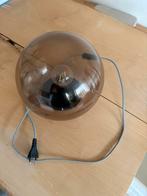 IKEA Lamp 2 stuks - Stijlvolle Bolvormige Lamp, Huis en Inrichting, Ophalen, Zo goed als nieuw, Glas, Minder dan 50 cm