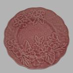 Bordallo Pinheiro Aardewerk Bord - Roze Bloemen, Huis en Inrichting, Keuken | Servies, Gebruikt, Ophalen of Verzenden, Bord(en)