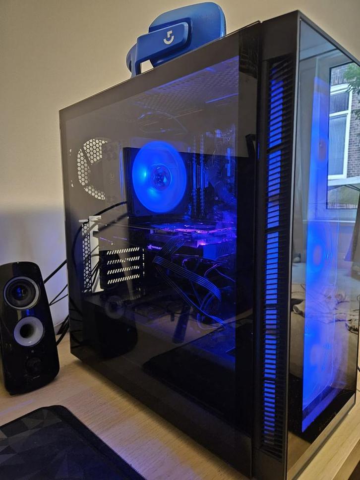 Gaming pc gtx 1070 rog strix, Computers en Software, Desktop Pc's, Zo goed als nieuw, 3 tot 4 Ghz, SSD, 16 GB, Met videokaart