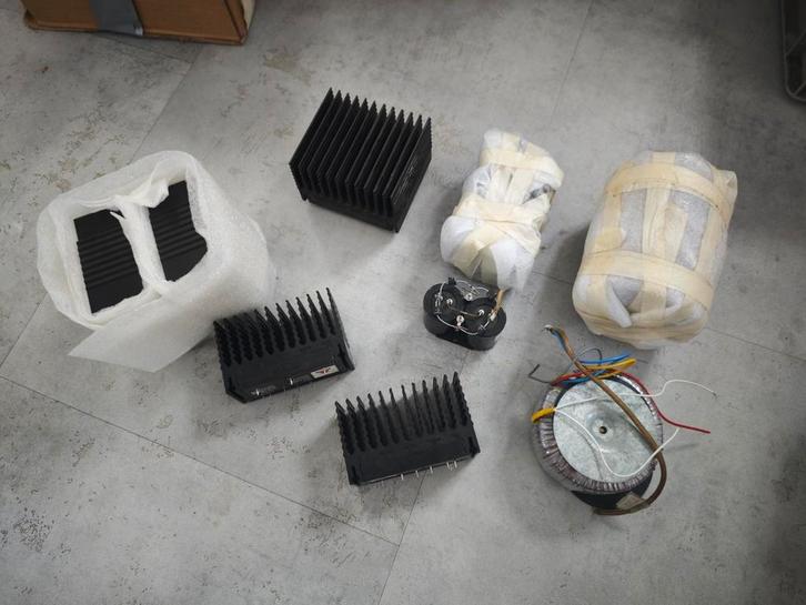 Eindtrappen kits, Amplimo, high end inbouw modules, Audio, Tv en Foto, Versterkers en Receivers, Zo goed als nieuw, 120 watt of meer