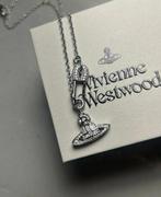 Vivienne Westwood ketting, Sieraden, Tassen en Uiterlijk, Ophalen of Verzenden, Nieuw, Zilver, Met strass