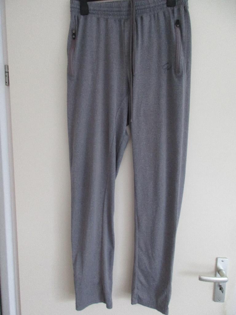Gorilla Wear ZGAN grijs jogging broek XL, Fitness, Gorilla Wear, Maat 56/58 (XL), Ophalen of Verzenden