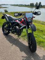 Rieju MRT50 8500km 2023, Fietsen en Brommers, Brommers | Overige merken, Ophalen, Zo goed als nieuw, 50 cc, 6 versnellingen