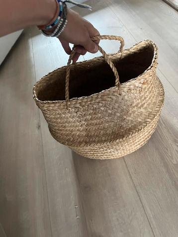 Opberg mand zeegras riet boho beschikbaar voor biedingen