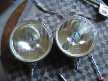 Oldtimer 2 Hella verstralers type 192 diameter 20 cm  beschikbaar voor biedingen