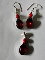 925 kettinghanger met oorbellen met rood koraal en granaat, Sieraden, Tassen en Uiterlijk, Oorbellen, Verzenden, Nieuw, Met edelsteen