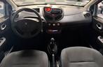 Renault Twingo 1.2 Acces | Airco | Trekhaak, Auto's, Renault, Voorwielaandrijving, Gebruikt, 4 cilinders, Bedrijf