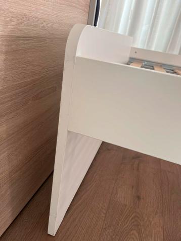 IKEA bedframe wit met lattenbodem - afbeelding 5