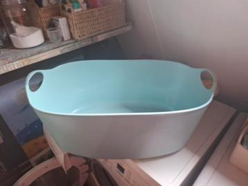 Blauwe flexibele TORKIS wasmand van kunststof beschikbaar voor biedingen