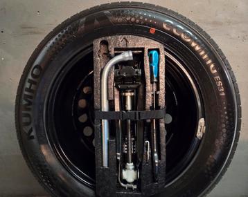 Reservewiel krikset VW Golf Octavia Leon ... beschikbaar voor biedingen