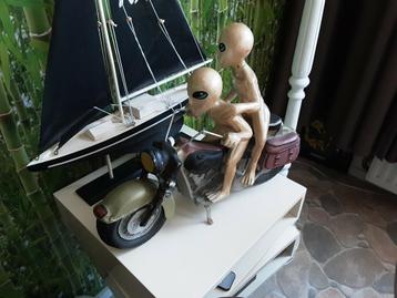 Aliens op de motor col. Item beschikbaar voor biedingen