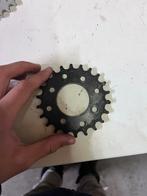 Achtertandwiel 24, Ophalen