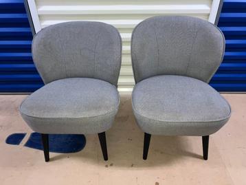 Woood Sara fauteuil lichtgrijs - Karwei beschikbaar voor biedingen