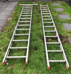 Opsteekladder 2-delig, ladder, lange ladder, 2x 3.90 lang, Doe-het-zelf en Verbouw, Ladders en Trappen, Ophalen, Gebruikt, 4 meter of meer